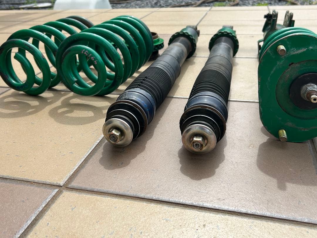 20系アルファード、ヴェルファイア　50系エスティマ TEIN FLEX Z 。