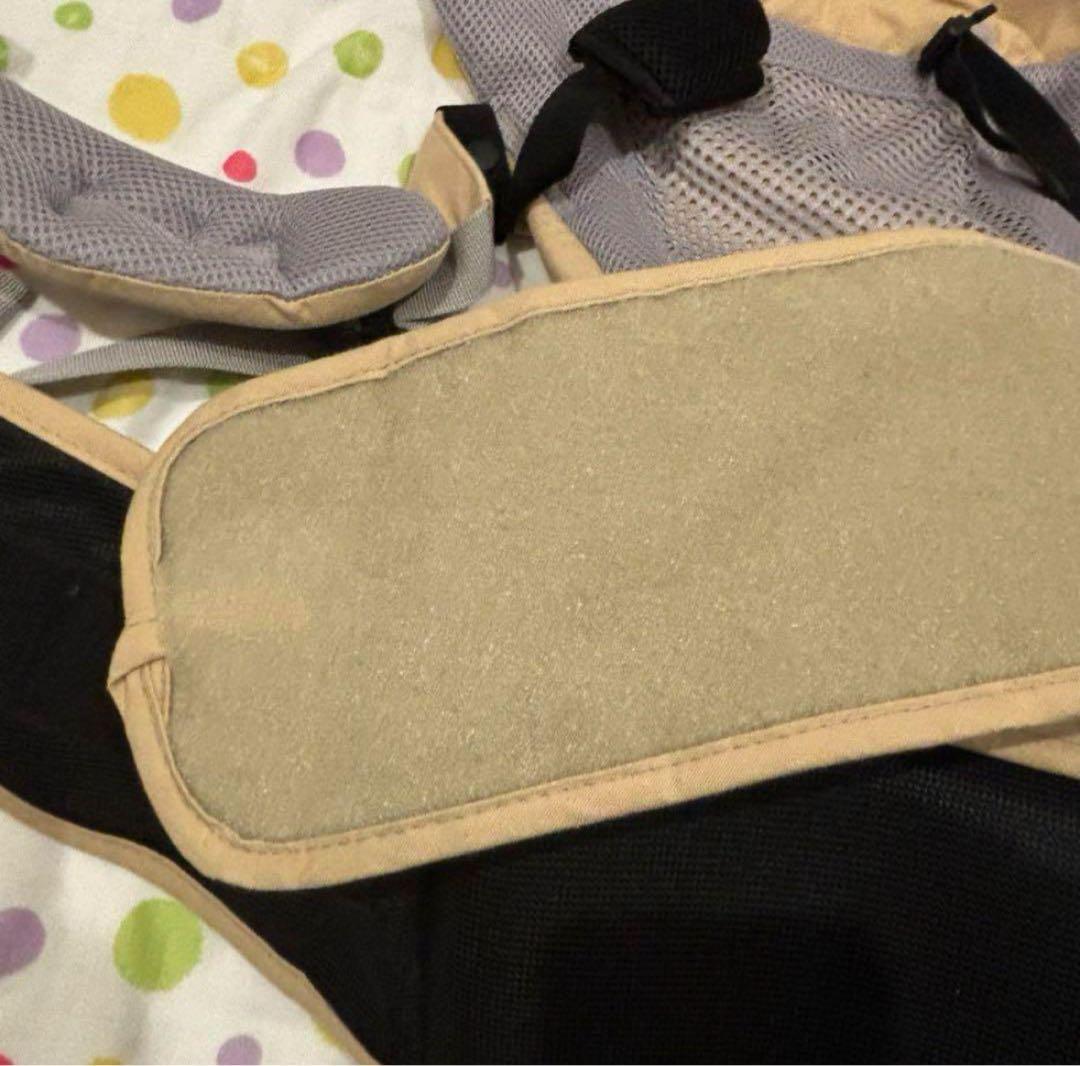 極美品✨希少✨ベビーアンドミーヒップシート ベージュ 新生児抱っこ紐 快適涼しい