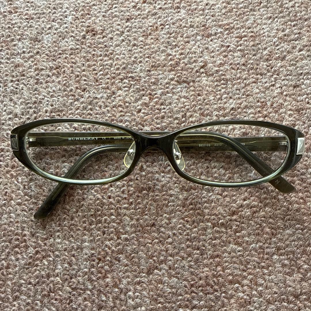 BURBERRY メガネ　グリーン