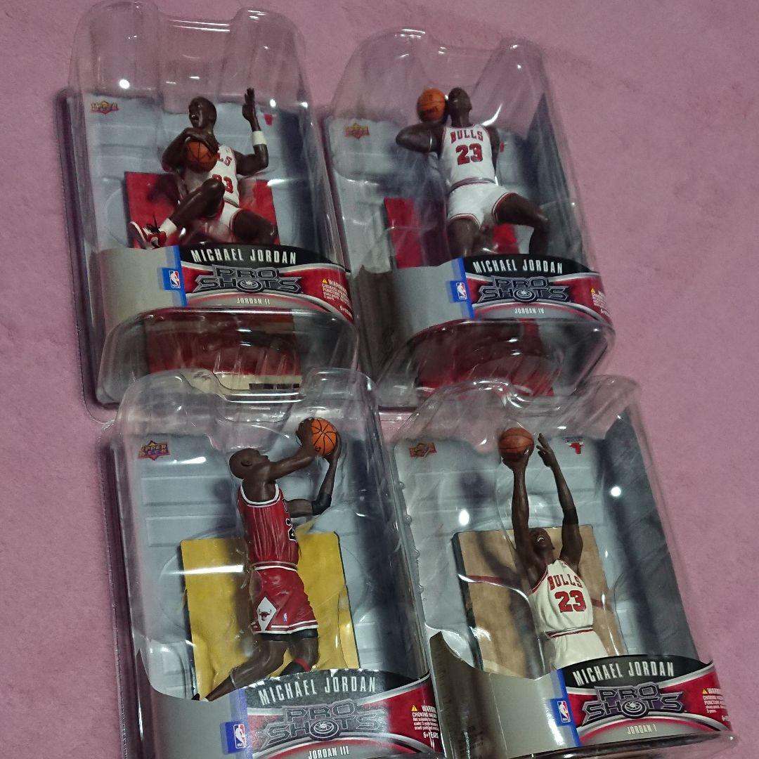 NBA マイケル・ジョーダン 4体セット
