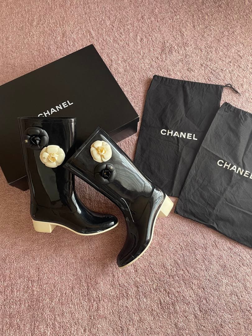 シャネル　CHANEL ブーツ　レインブーツ　40