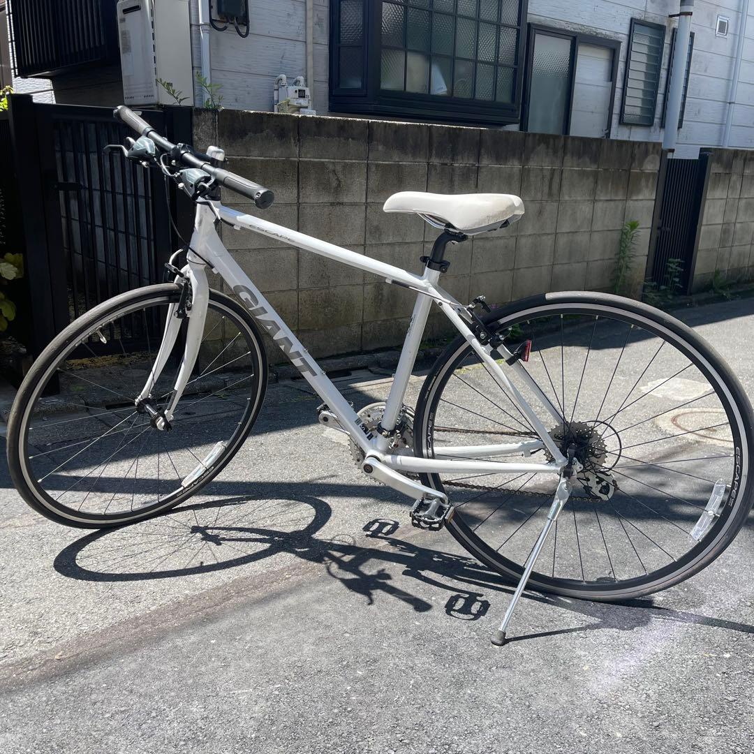 直接引き取りのみ(東京)！GIANT Escape R3