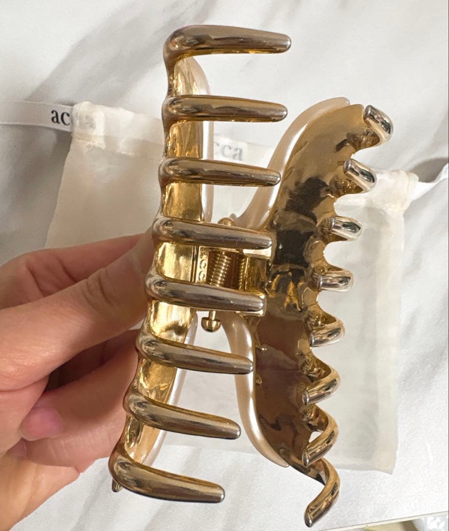 acca ヘアクリップ　ラインストーン ニューコナーラ　パールホワイト　L