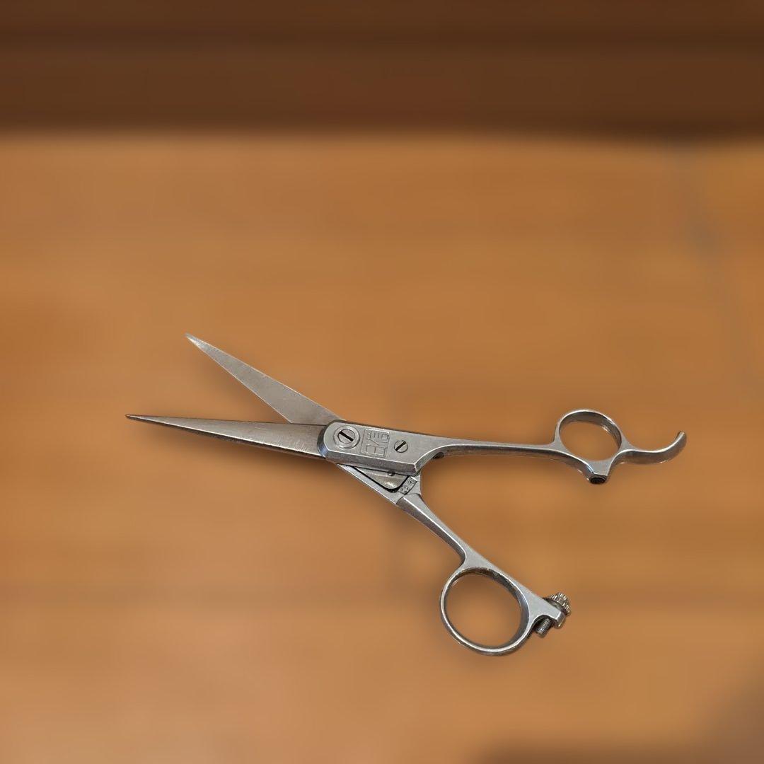 ステンレス製散髪用シザー