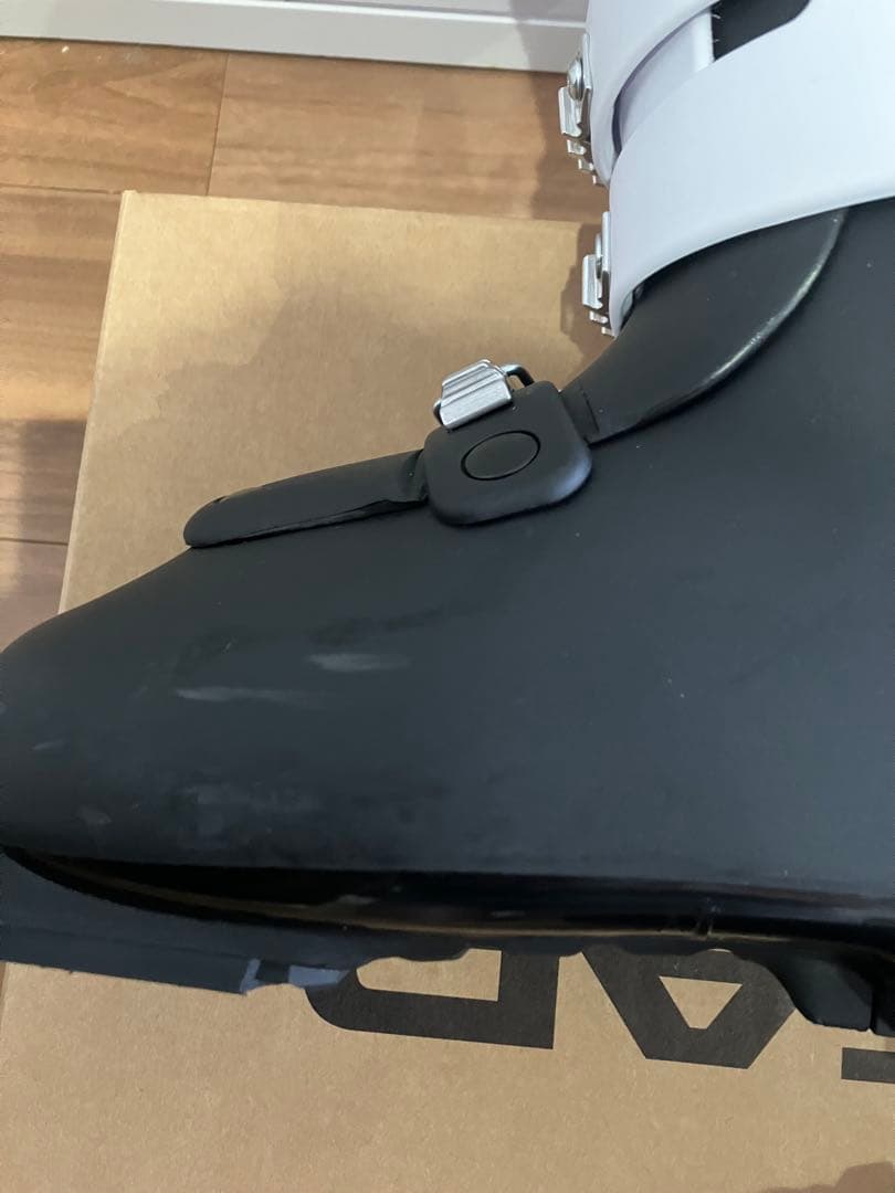 HEAD ジュニアスキーブーツ　ブラック×ホワイト　サイズ24.5