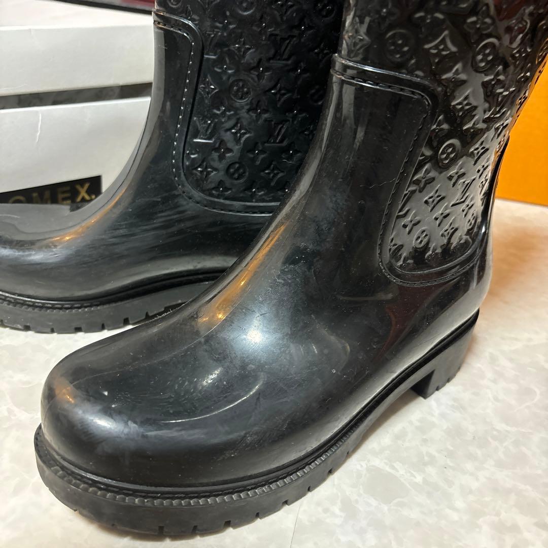 ヴィトン　ブラック ロゴ入り ゴムロングブーツ　レインブーツ