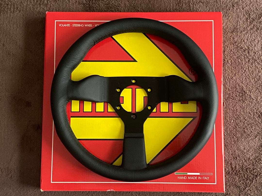 MOMO モンテカルロ