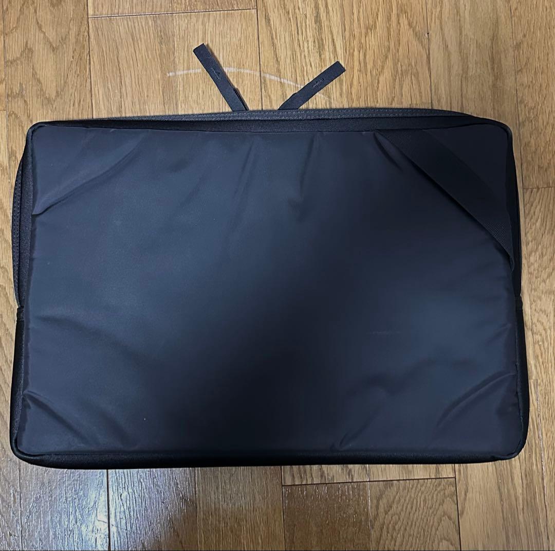 マ*明様 ヘッドポーターブラックビューティPCケース MacBookケース 15