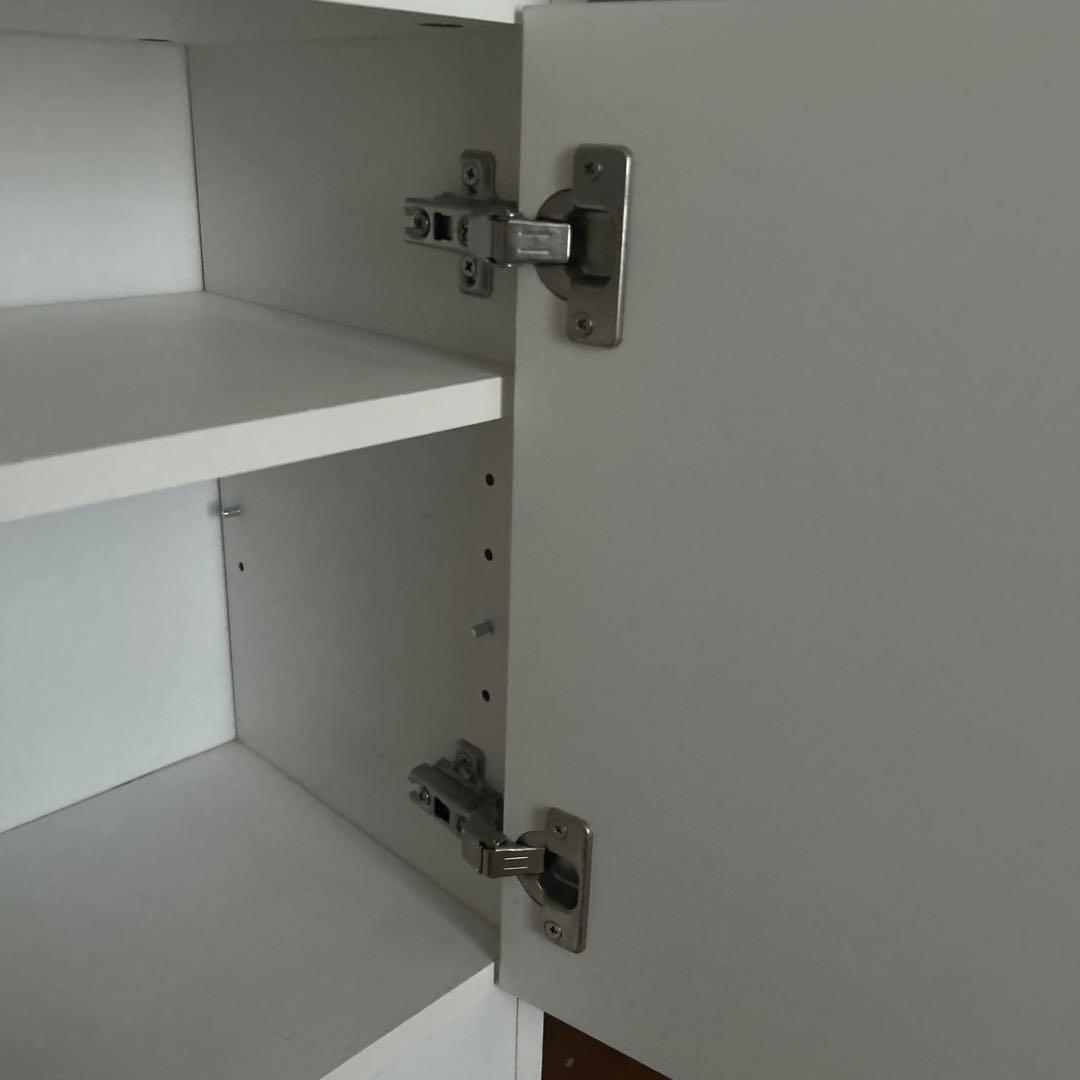 本棚　10月20までの出品です