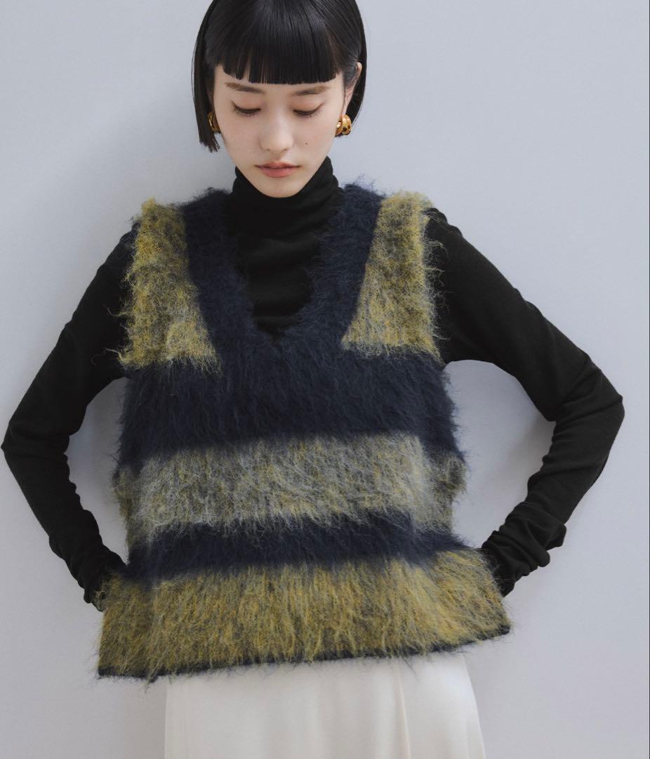 ADAM ET ROPE' ブラッシュドボーダーベスト　新品未使用