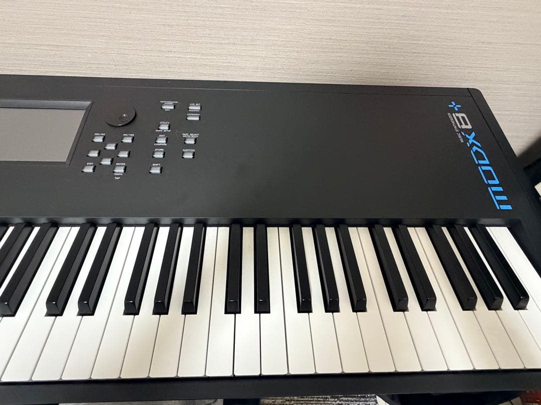 Yamaha MODX8＋88鍵シンセサイザー