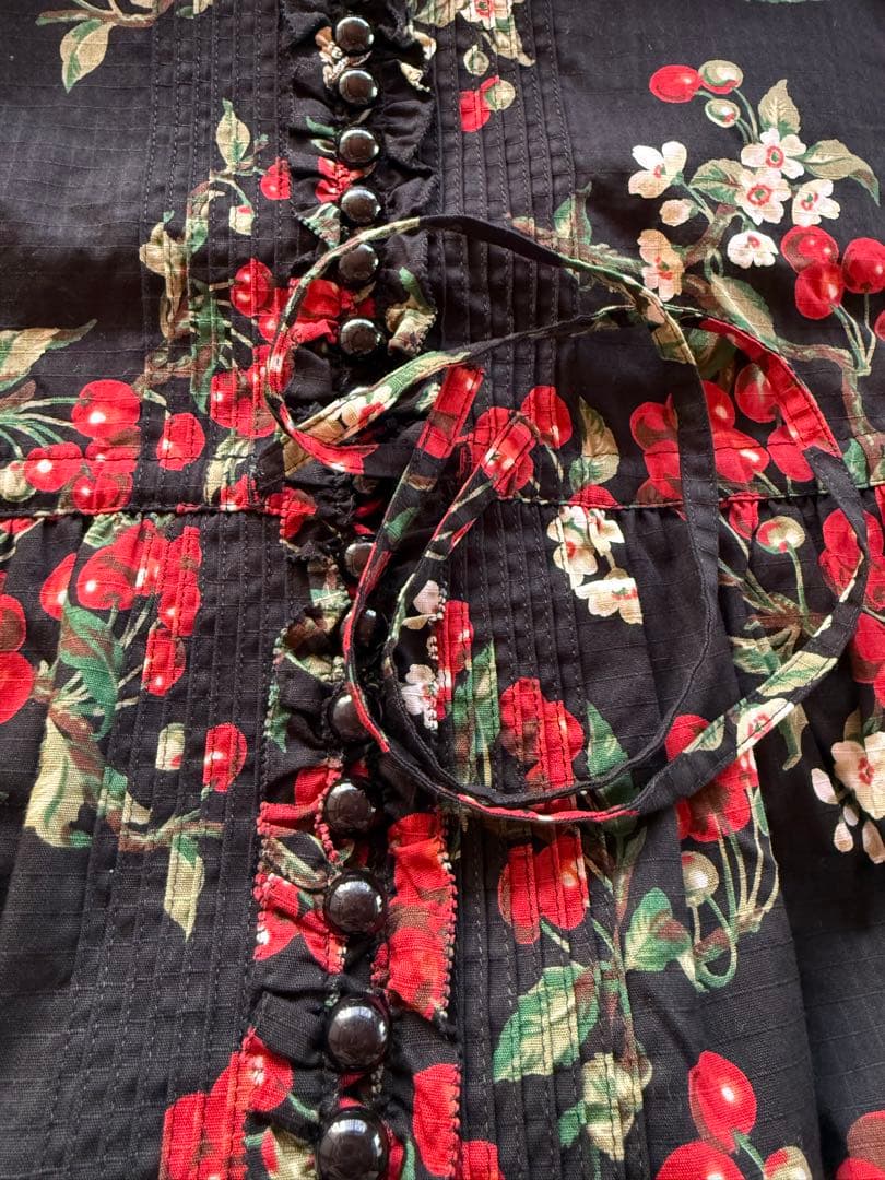 【美品】ピンクハウス　黒さくらんぼワンピース