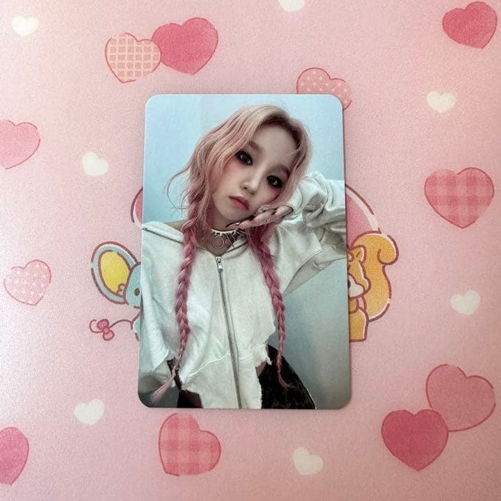 ウギ トレカ gidle アイドゥル cubeker