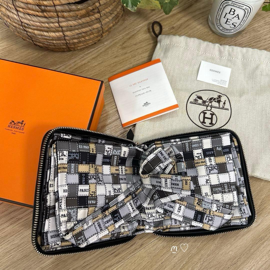 HERMESエルメス　シルキーポップ　ボルデュックリボン　携帯サブエコバッグ
