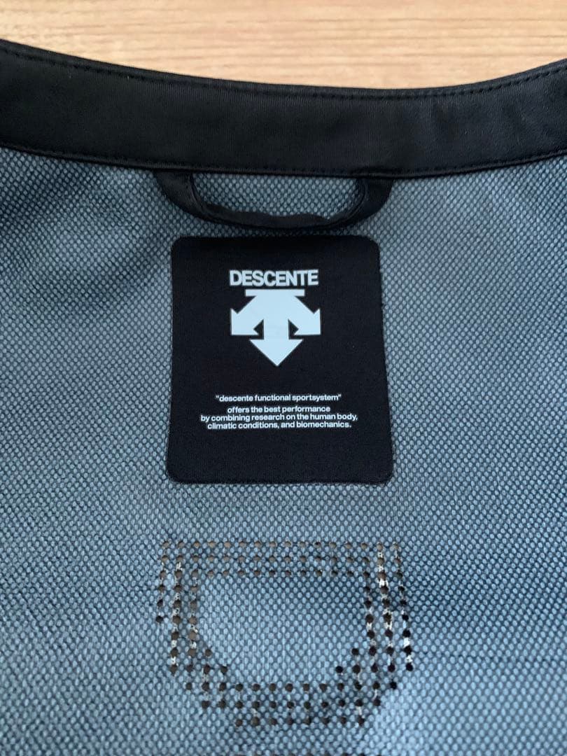 DESCENTE デサント　ゴルフ　ダウンジャケット　ウィルドダウン　Oサイズ