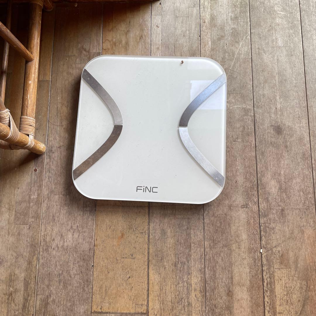 FiNC 体重計 スリムデザイン