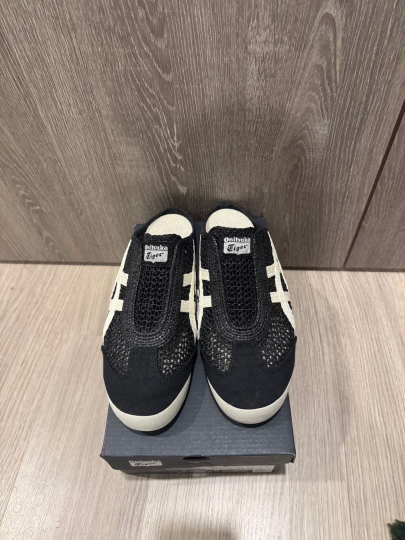 靴 Onitsuka Tiger MEXICO 66 SABOT