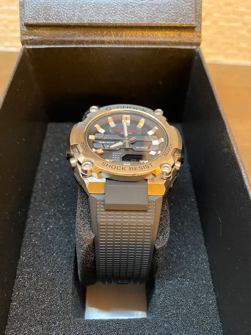 【使用僅か極美品】G-SHOCK GST-B600-1AJF Bluetooth