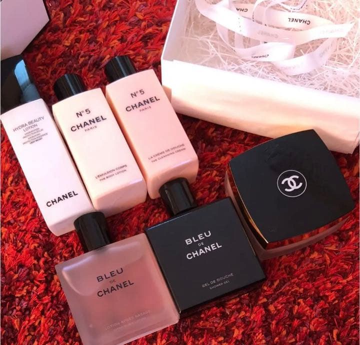 シャネルボディローションセット