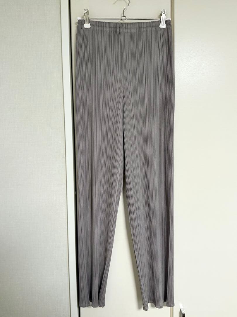 pleatsplease プリーツプリーズ パンツ グレー サイズ2