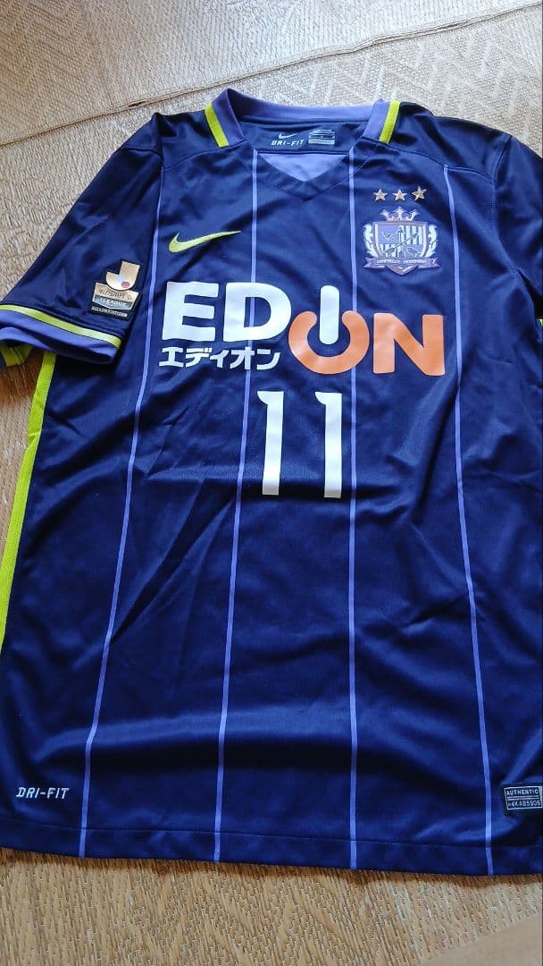 【美品】サンフレッチェ広島　佐藤寿人選手　優勝ワッペン付き　レプリカユニフォーム