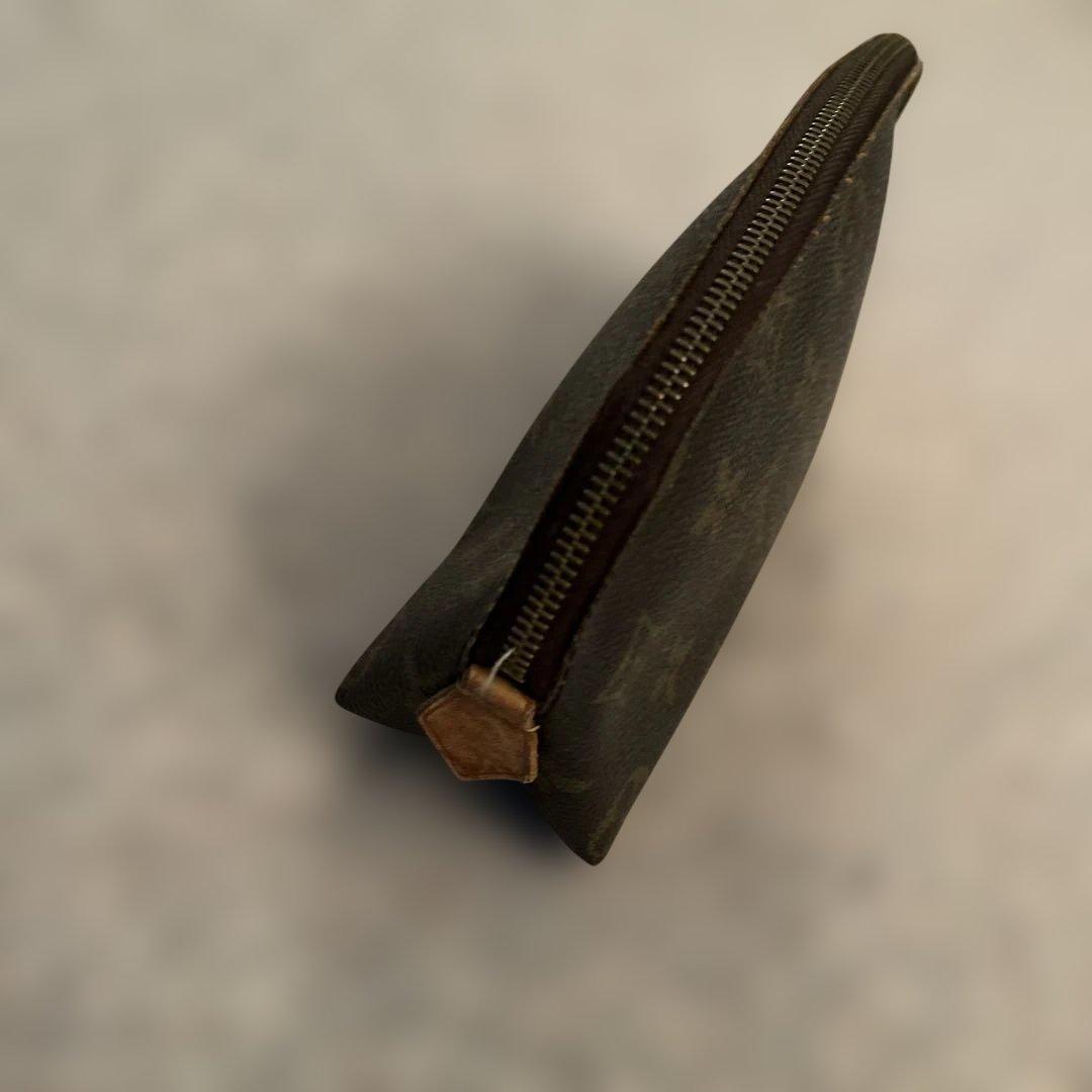 LOUIS VUITTON ルイ ヴィトン モノグラム サックプラ+ポーチ付