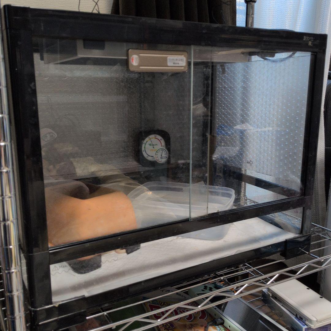 飼育ケージ ＋ 暖突 ＋ パネルヒーター＋サーモスタット