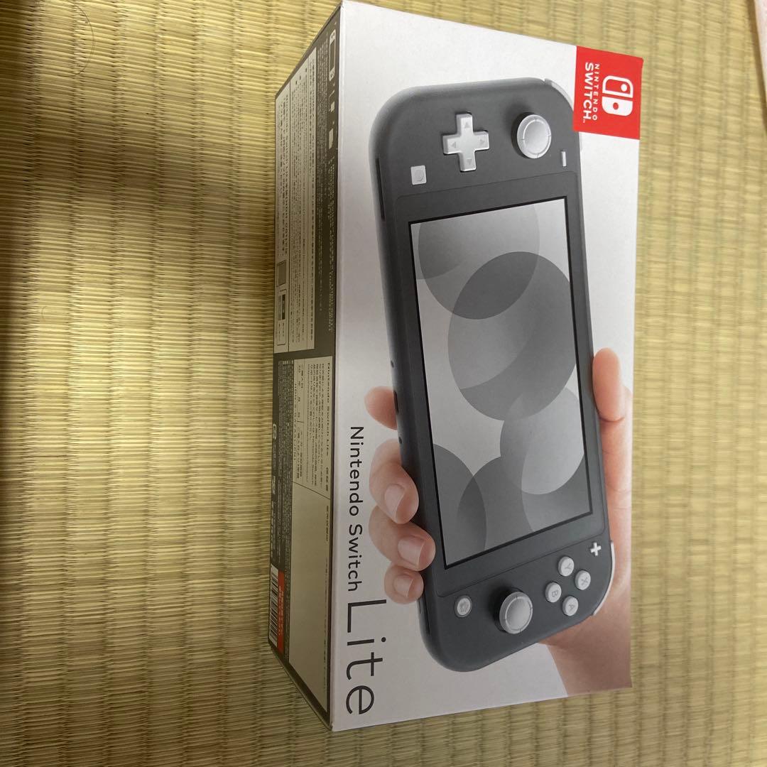 新品　大幅値下げNintendo Switch Lite グレー