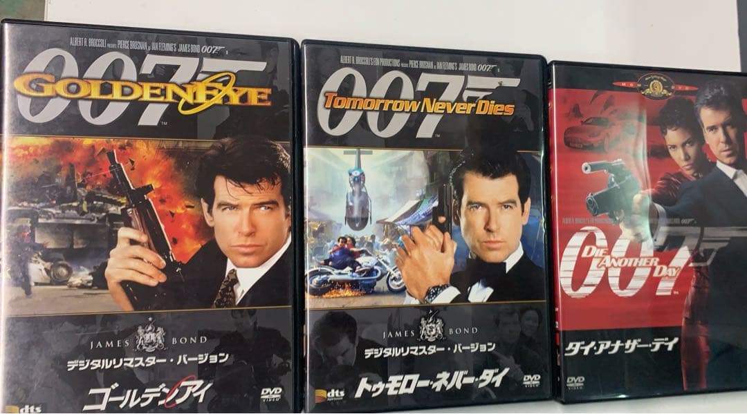 値下げしました！ 公式００７　DVDビデオ 22➕3 ２５巻セット