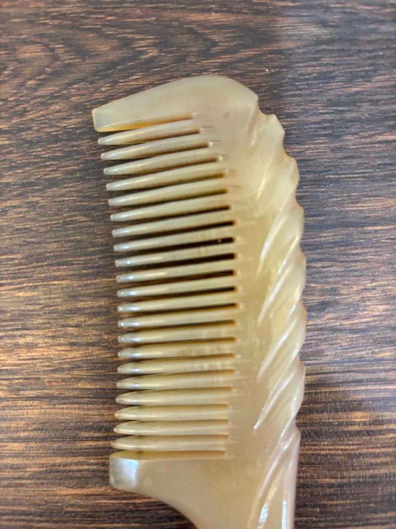 シープホーンコーム　ポケットタイプハンドル付き　ナチュラルホーンコーム　羊角