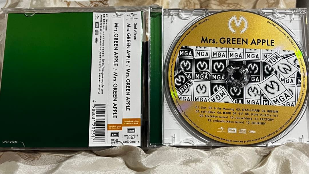 Mrs. GREEN APPLE [CD + 絵本]