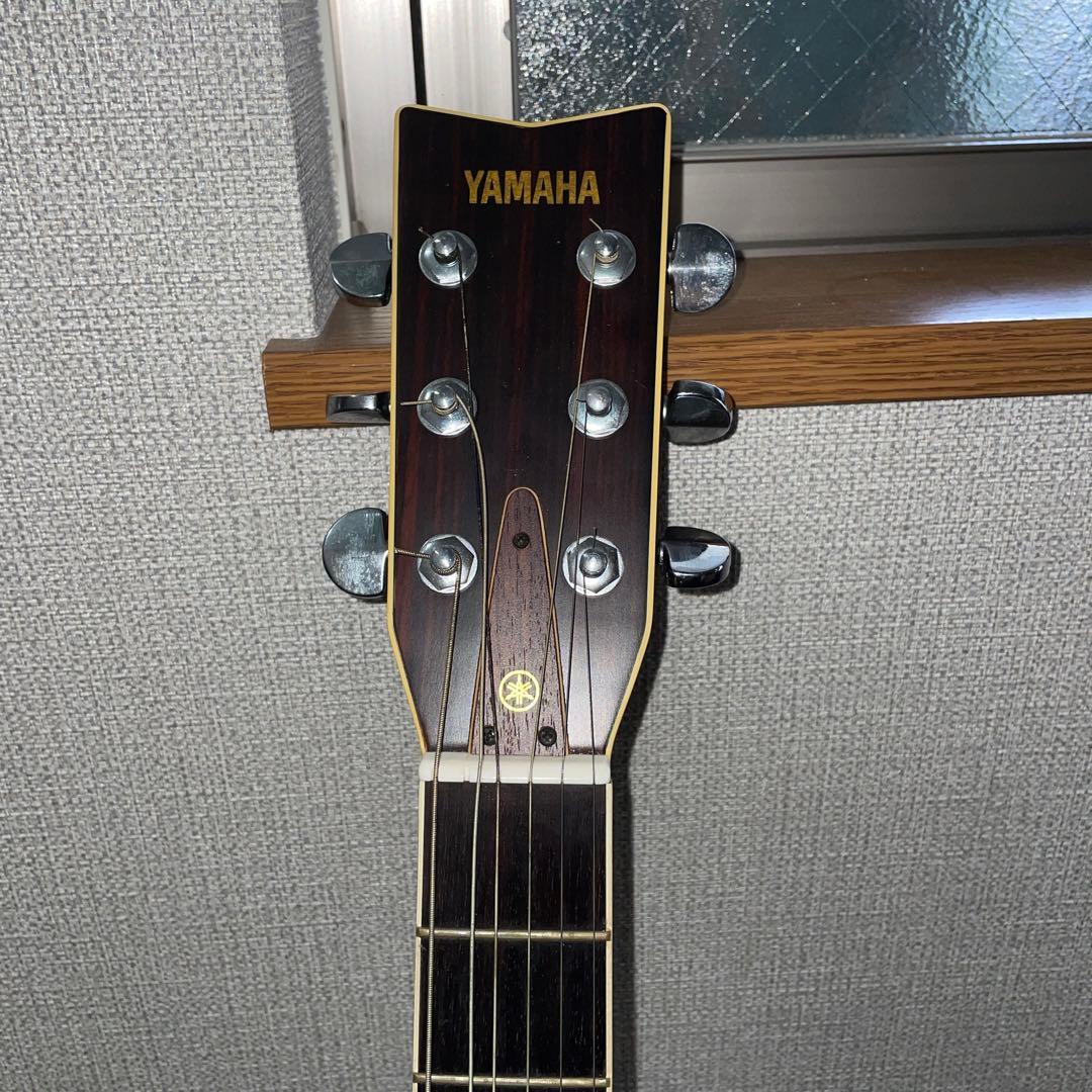 ヤマハ　アコースティックギター FG301