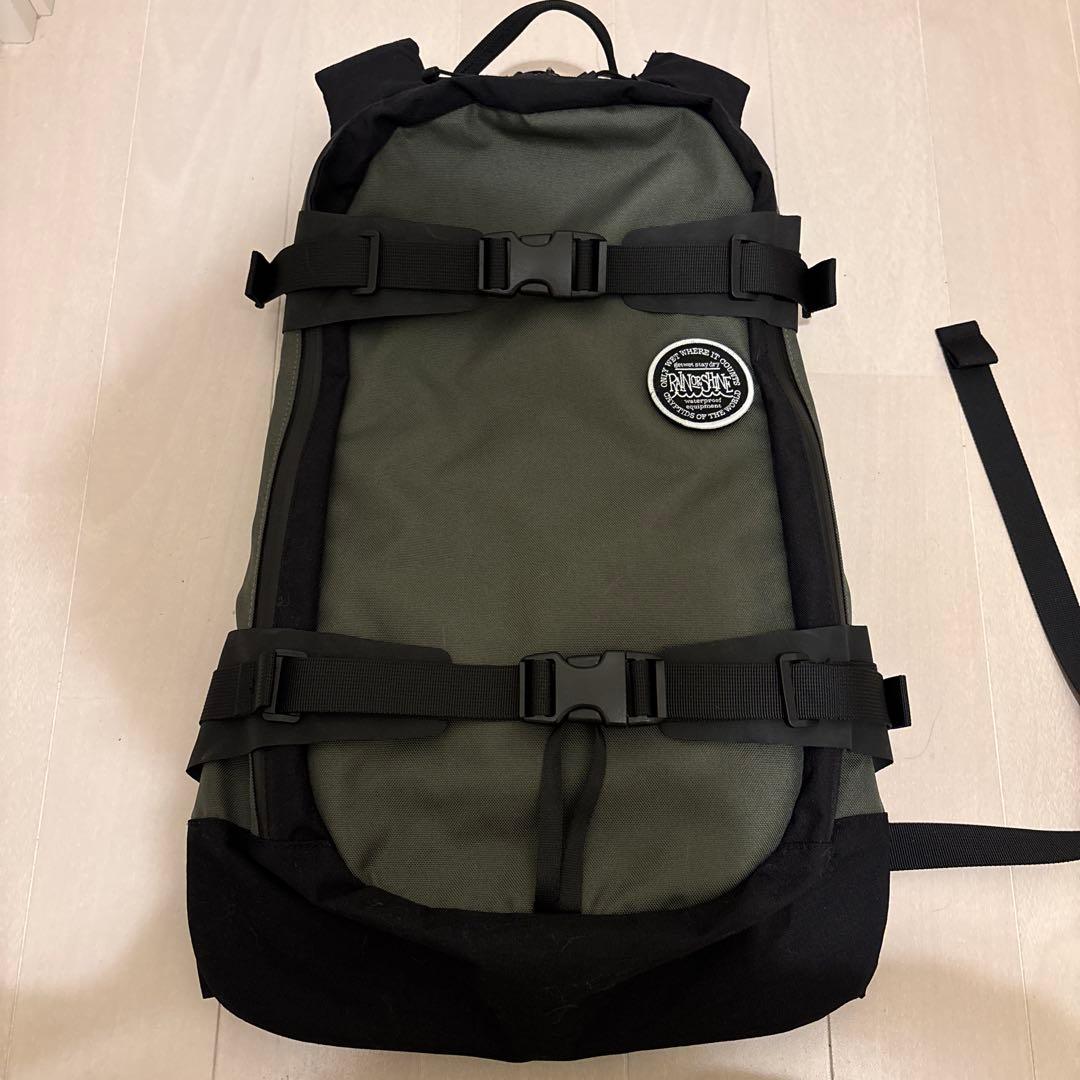 RAIN or SHINE レインオアシャイン　バックパック　アーミーグリーン
