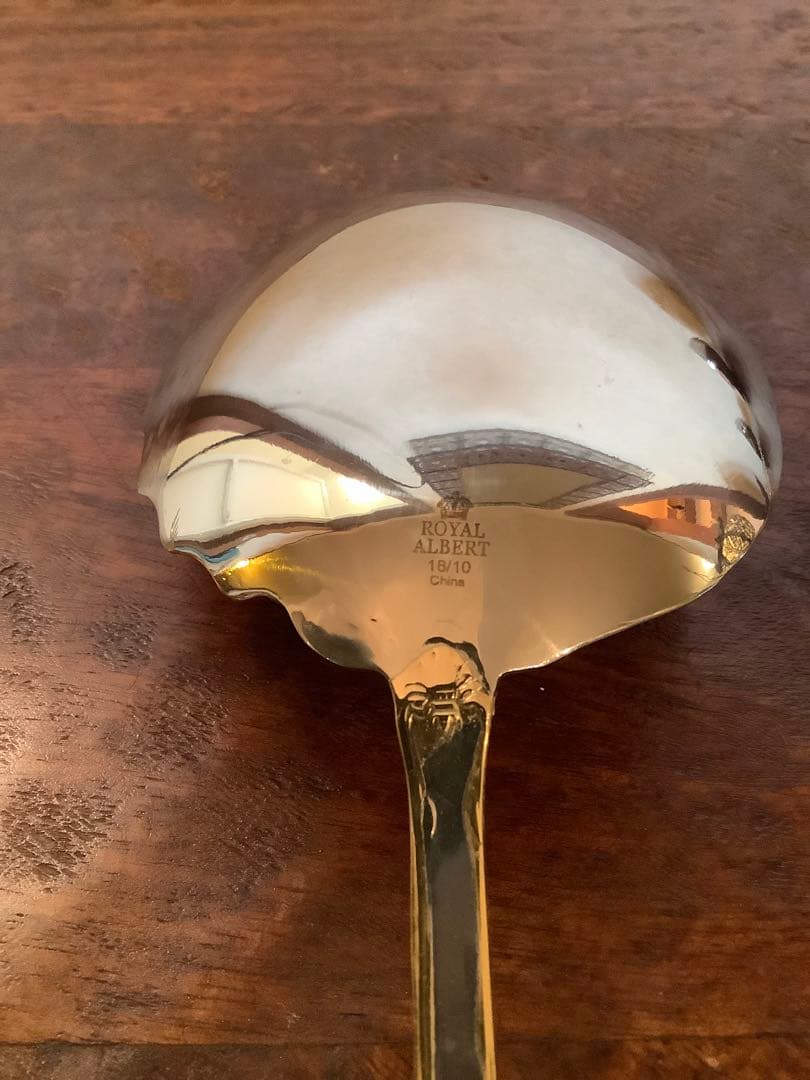   Old Country Roseサービングカトラリー