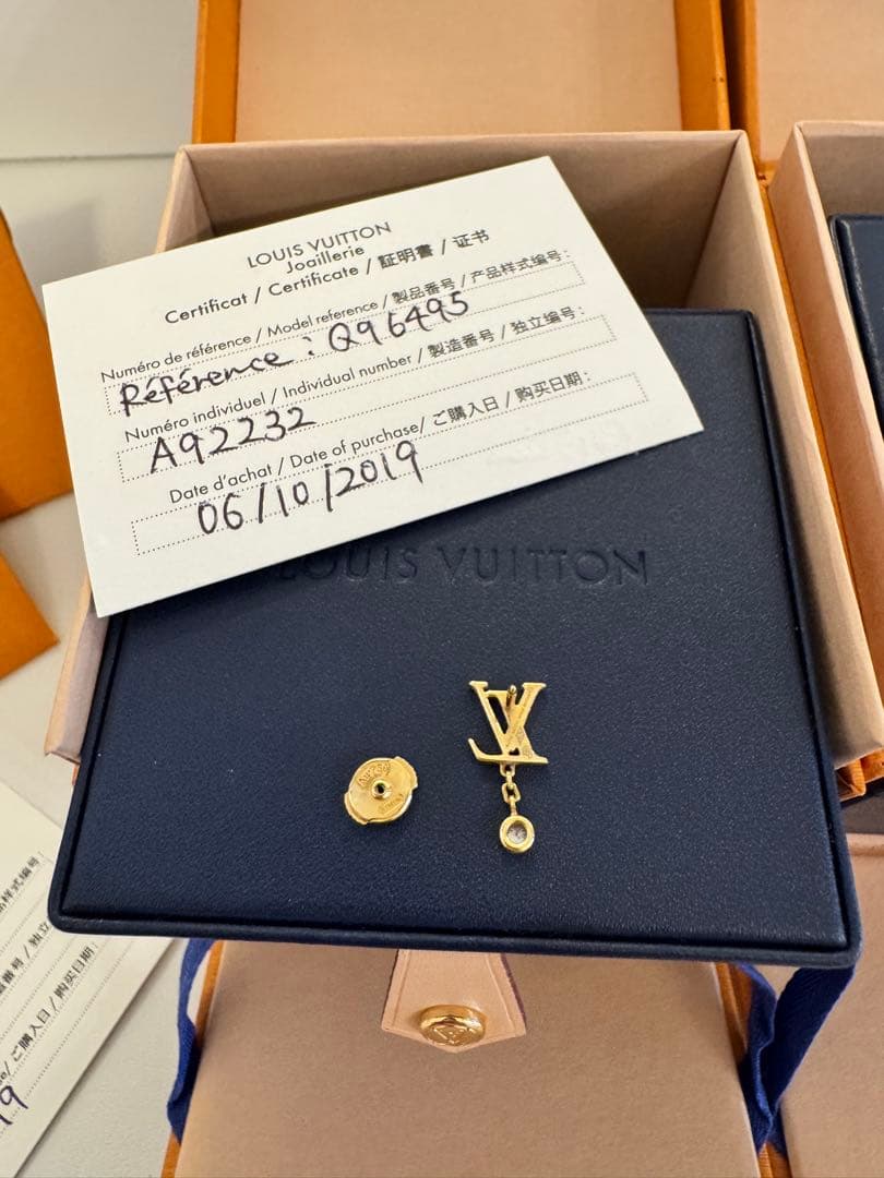 両耳セットLouis VuittonイディールブロッサムLV YG×ダイヤモンド