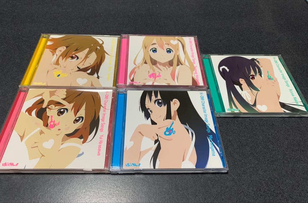 けいおん CD31枚 ライブイベントDVD2枚 等身大布ポスター9枚 セット売り