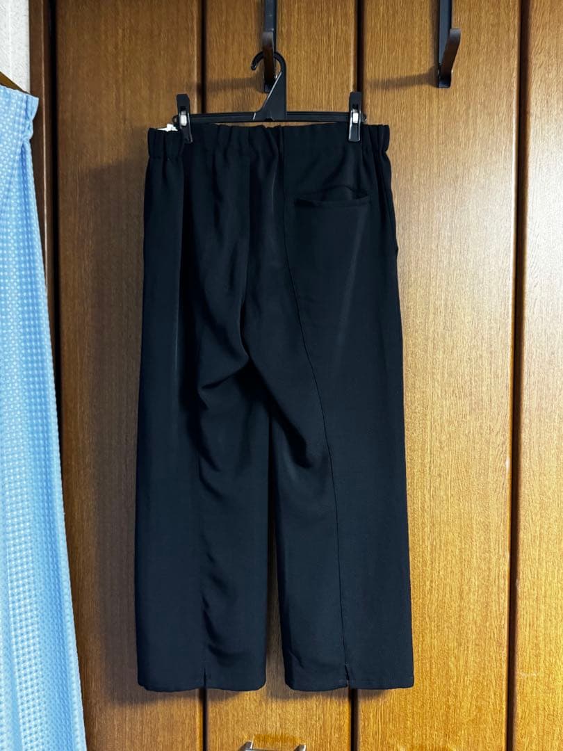 着用2回　OVERCOAT パンツ　スラックス　ブラック　サイズ2 トラウザー