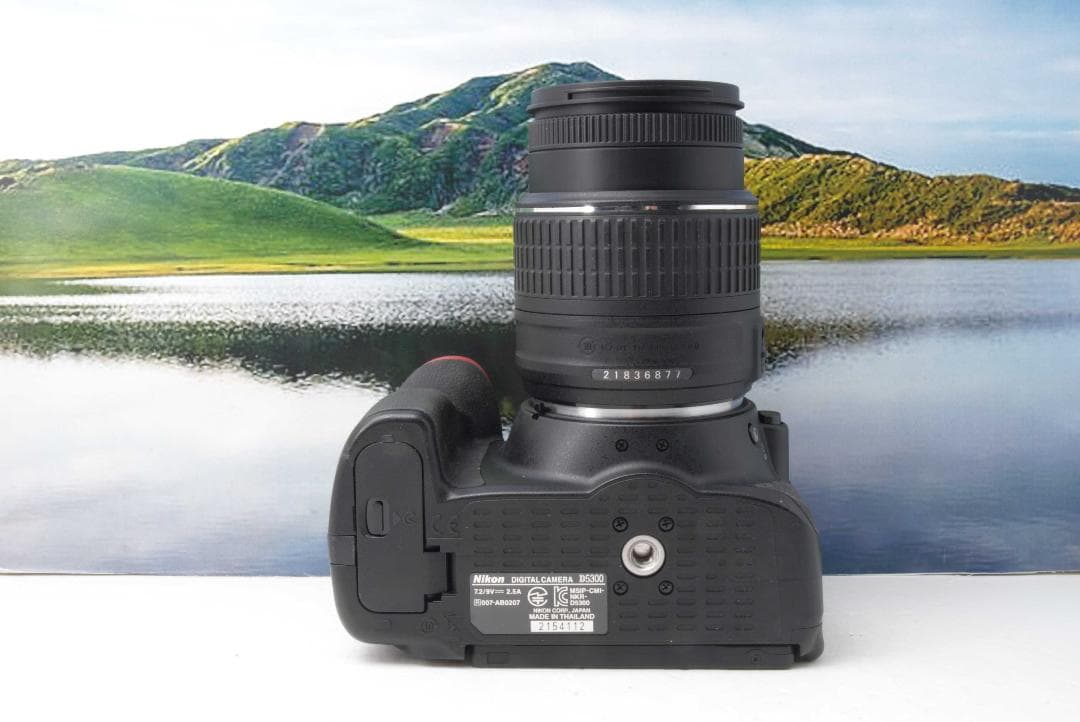 Nikon D5300 新品同様美品 Wi-Fi搭載機種 レンズセット