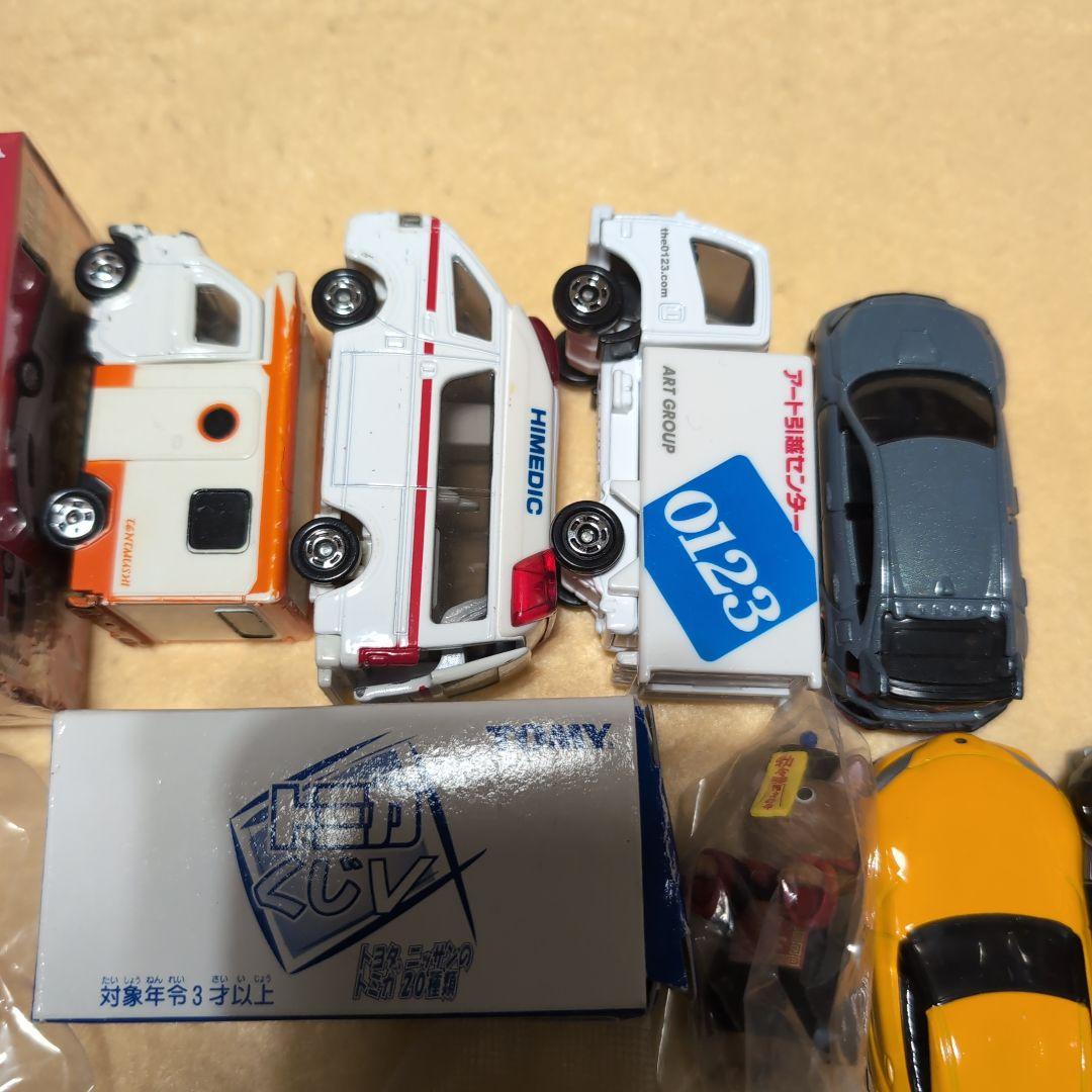 まぁぼう　トミカセット フィギュア付き、ナイキシューズ