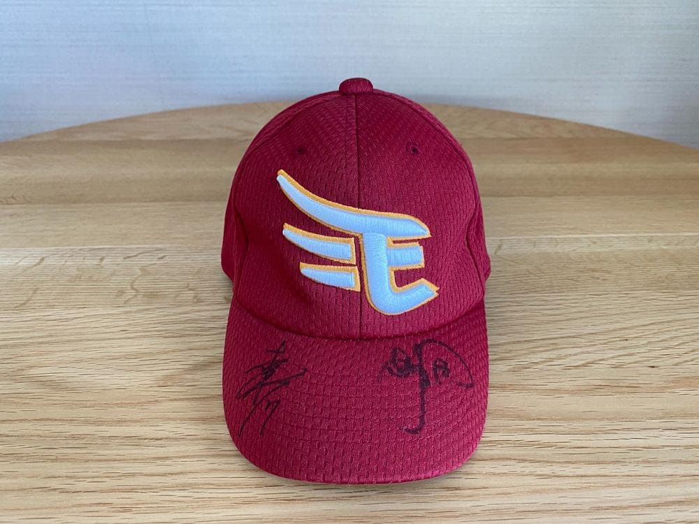 楽天　イーグルス　Jrサイズ　直筆サインキャップ　田中将大、松井稼頭央