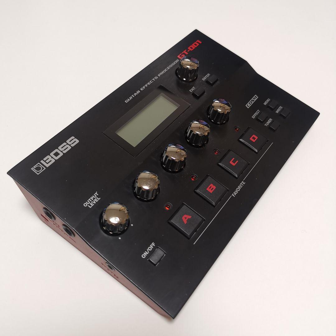 BOSS GT-001 ギターエフェクトプロセッサー