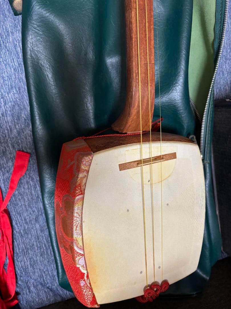 三味線 本体 青色 木製 3弦 ケース付き ×2