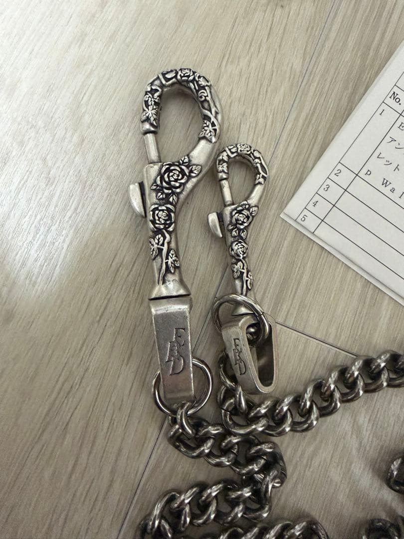 小物 enfants riches deprimes rose clip