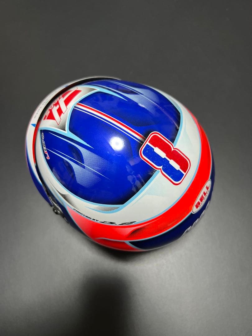 HAAS F1 ロマングロージャン 1/2ヘルメット　オートグラフ入り。