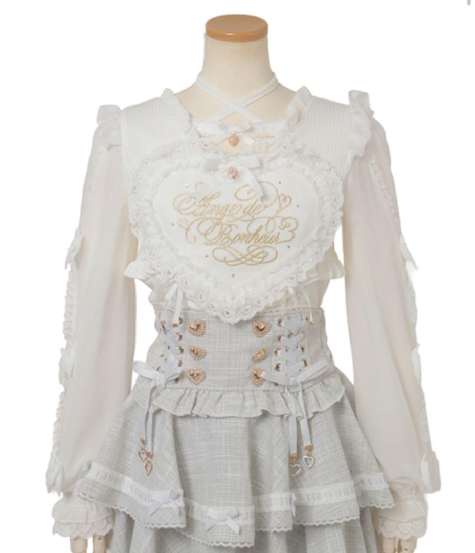 リズリサ　フリルハートリボンスリーブトップス　ホワイト