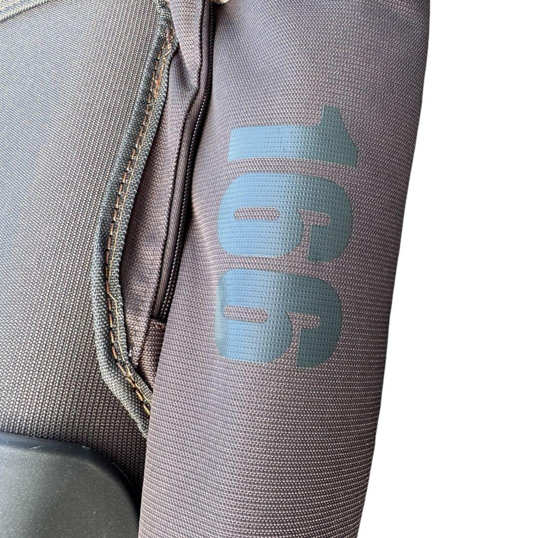 未使用！Burton スノーボードバッグ 茶色2ホイールキャスタ付き 166cm