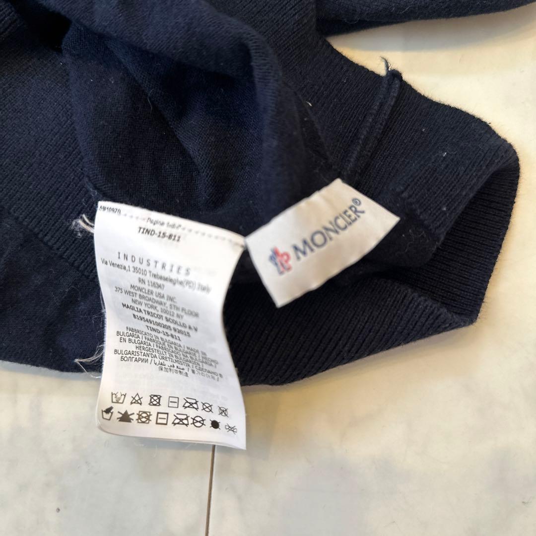 モンクレールキッズ　ニット