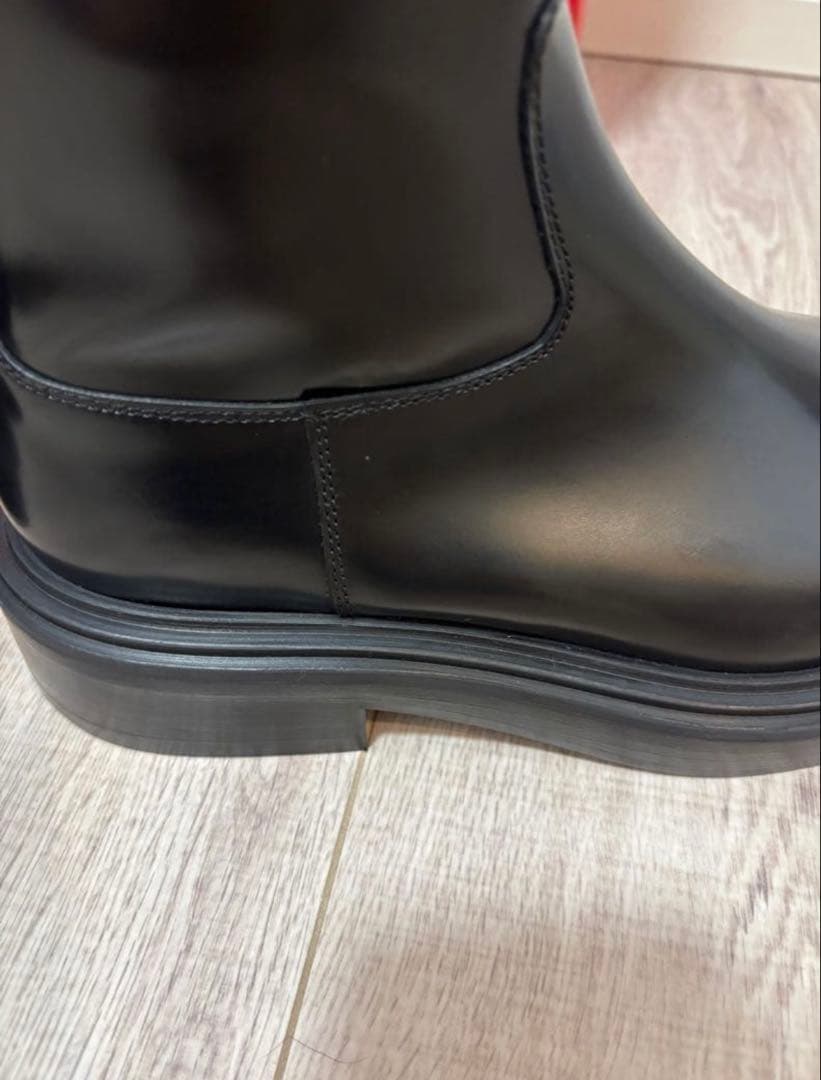 FERRAGAMO ブラック ショートブーツ　23.5 新品