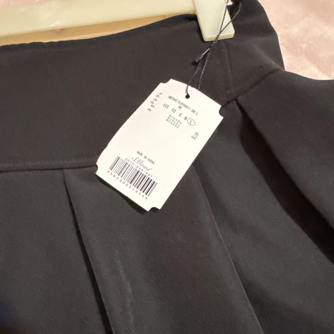 【新品未使用 】殿堂入り!!美脚になれるスカート♡（インナーパンツ付） Lサイズ