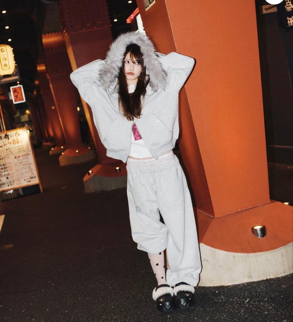 9090girlグレー ラメジップアップパーカーL